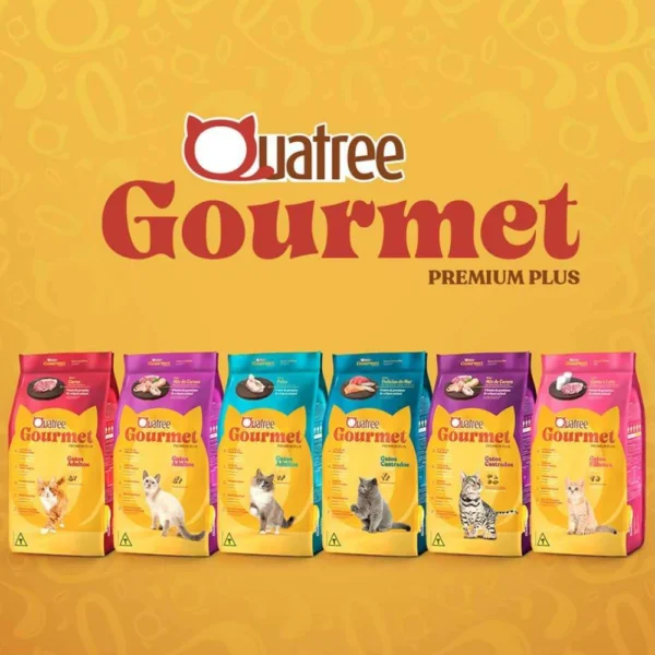 Pacotes de ração Quatree Gourmet alinhados para representar a palavra-chave ração quatree gourmet pacotes.