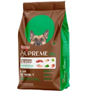 Pacote de ração de cachorro marrom com detalhes em verde para representar a palavra-chave quatree supreme sênior raças médias e grandes.