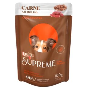 Sache de ração para cães adultos na cor marrom com detalhes em vermelho para representar a palavra-chave Sachê Quatree Supreme Cães Adultos Carne 100g
